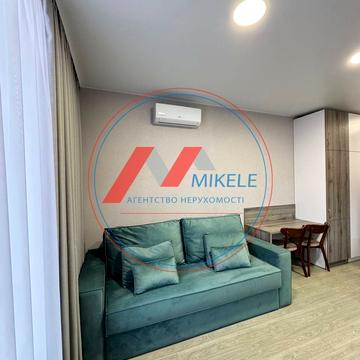 Залізнична вул., 32