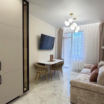 Генуезька вул., (Будинок 2)