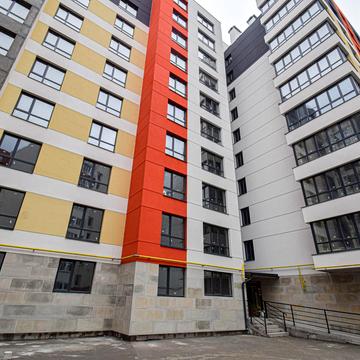 Тролейбусна вул., 5А