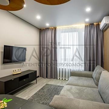 Голосіївський просп. (40-річчя Жовтня), 76