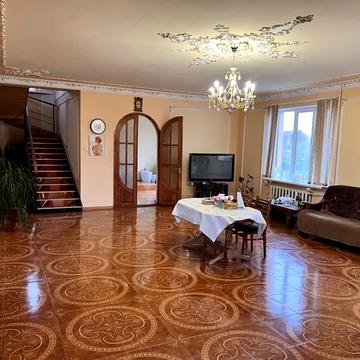 Грушевского