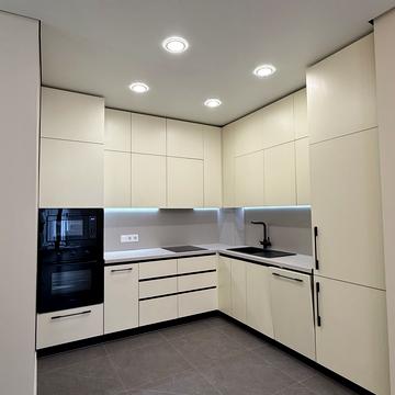 Українська вул., 1-Б/1