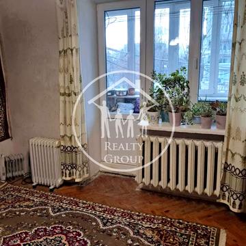 Володимира Великого вул. (Артема), 35а