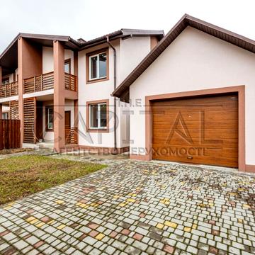 Стрітенська вул.