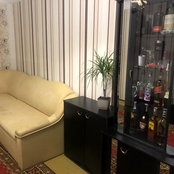 Нескорених вул., 33