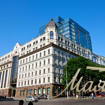 Богдана Хмельницького вул., 17/52А