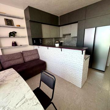 Каховська вул., 62-А