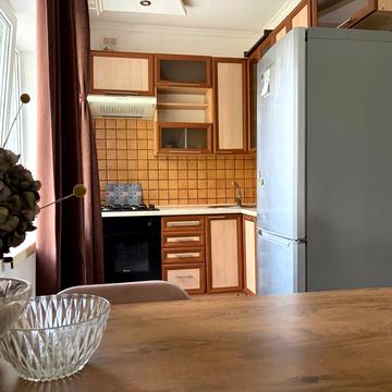 Петра Карманського вул. (), 6б