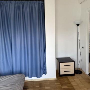 Йорданська вул. (Лайоша Гавро), 8