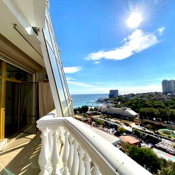 Аркадійське плато вул. (Гагаринське плато), 5/3