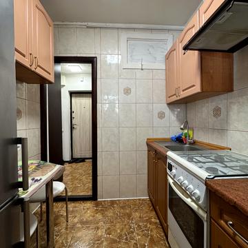 Володимира Великого вул. (Артема), 32