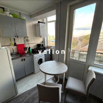 Кирилівська вул. (Фрунзе), 89