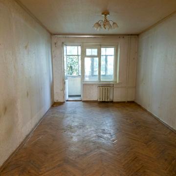 Святошинська вул., 40