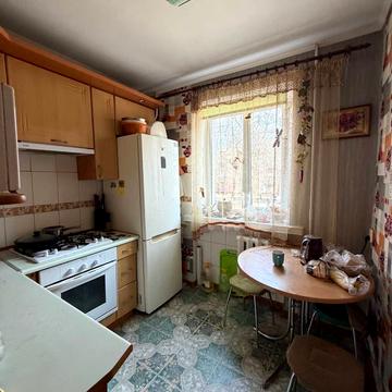 Тернопільська вул., 20