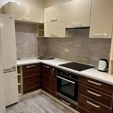 Молочна вул. (Кірова), 32