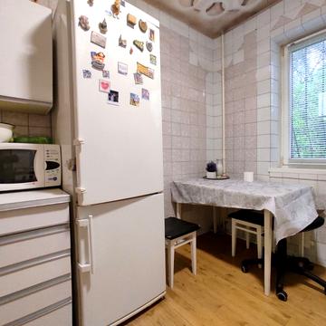 Оболонський просп., 36