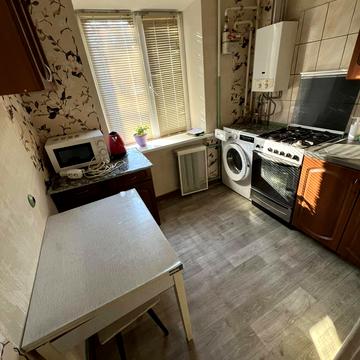 Небесної Сотні вул. (Леніна), 120