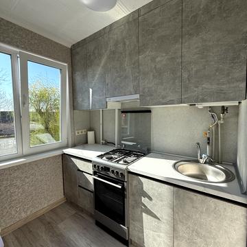 Смілянська вул., 117