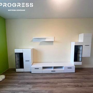 Берегова вул., 18