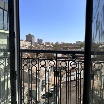 Гімназична вул., 13