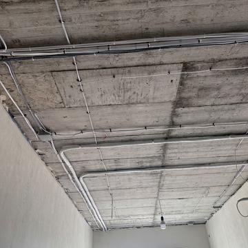 Гімназична вул., 13