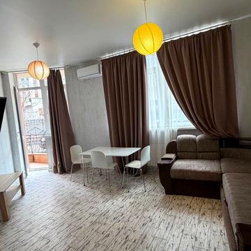 Аркадійське плато вул. (Гагаринське плато), 9