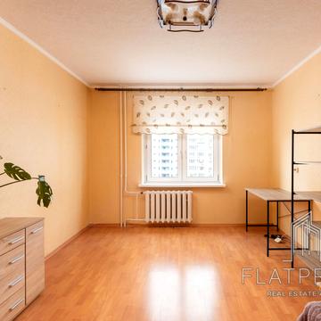 Драгоманова вул., 1-К