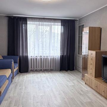 Рубіновий бульв., 6