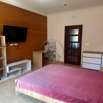 Пекарська вул., 43