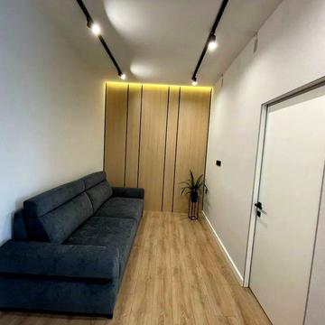 Берестейський просп. (Перемоги), 11 к2