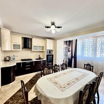 Петра Маланюка вул., 52/2