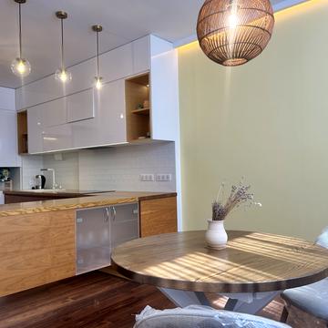 Самійла Кішки вул. (Маршала Конєва), 12