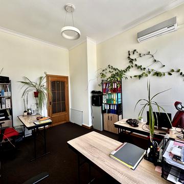 Тараса Шевченка пров., 13/21