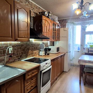 Полярна вул., 8-Е