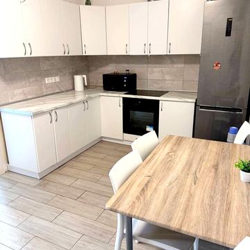 Архітекторська вул., 24