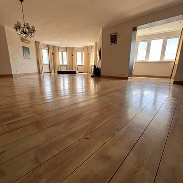 Турівська вул., 31