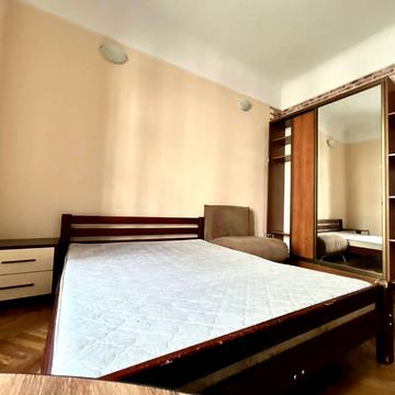 Миколи Гоголя вул., 9