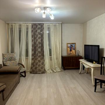 Антоновича вул. (Горького), 110