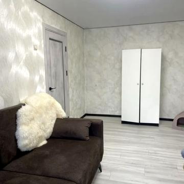 Олександра Поля просп. (Кірова), 119-А