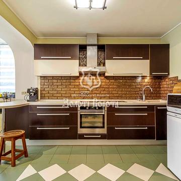 Лукянівська пл., 63