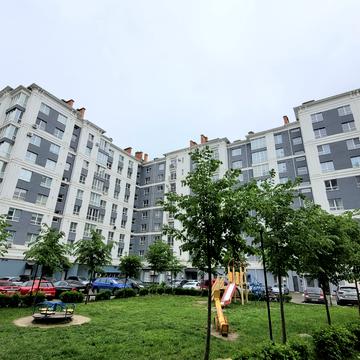 Слобідська вул., 32