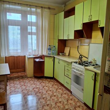 Озерна вул., 10/1в