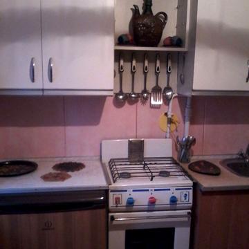 Межова вул., 4