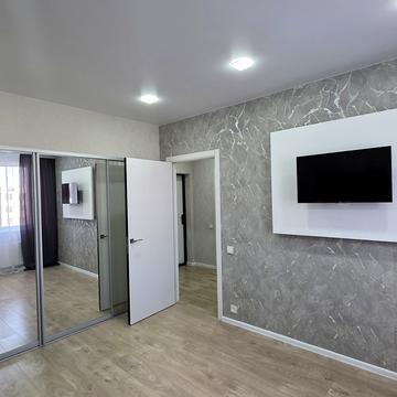 Миру вул., 41