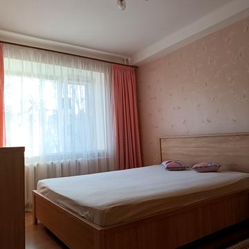 Кирилівська вул. (Фрунзе), 124