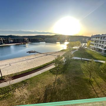 Паркова вул., 15