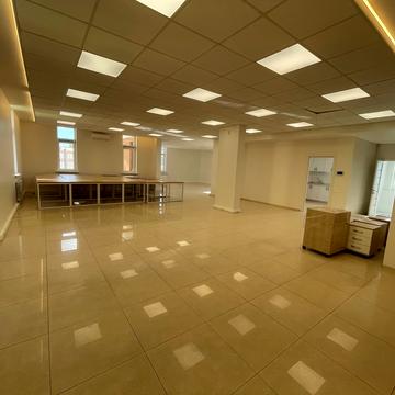 Коперника вул., 11