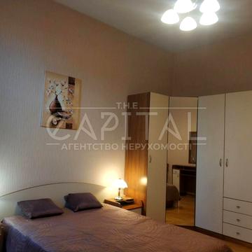 Мала Житомирська вул., 5