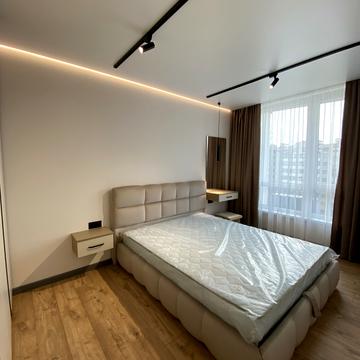 Бельведерська вул., 32-Б