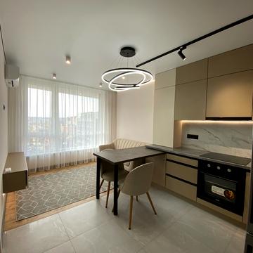 Бельведерська вул., 32-Б